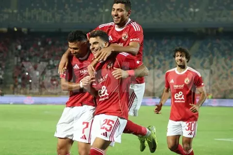 "رجل المباراة وأفضل هدف".. زيزو يبدأ طريق الجوائز مع الأهلي من بوابة فاركو